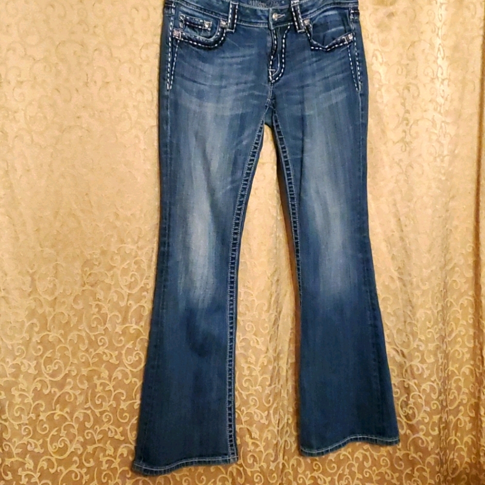 Womans Miss Me size 30 Flare